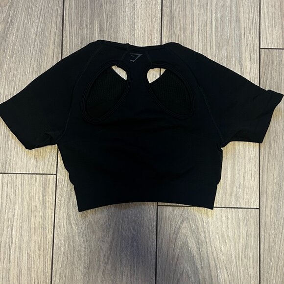 Gymshark Cropped Top - Picture 2 of 2